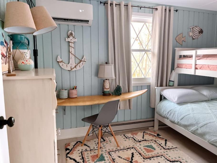 Stylish And Cozy Cabin, Walking Distance To Big Bass Lake Gouldsboro 外观 照片
