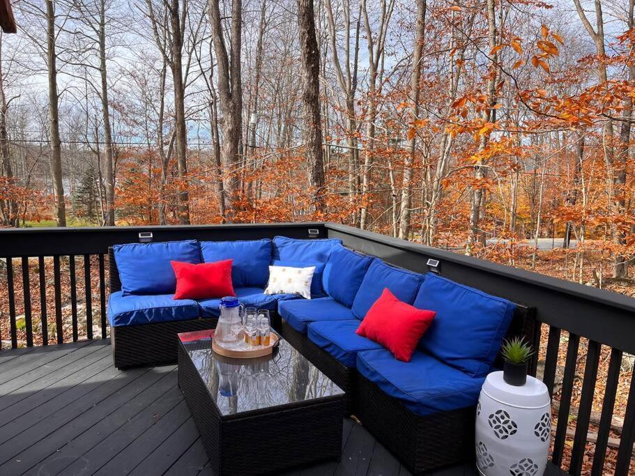 Stylish And Cozy Cabin, Walking Distance To Big Bass Lake Gouldsboro 外观 照片